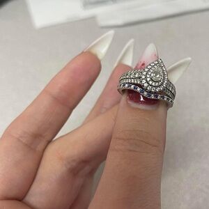 Vera Wang bridal set